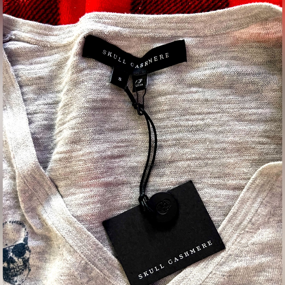 360 Skull Cashmere Supersoft Skull T-shirt 100% Cotton NWT Size Small